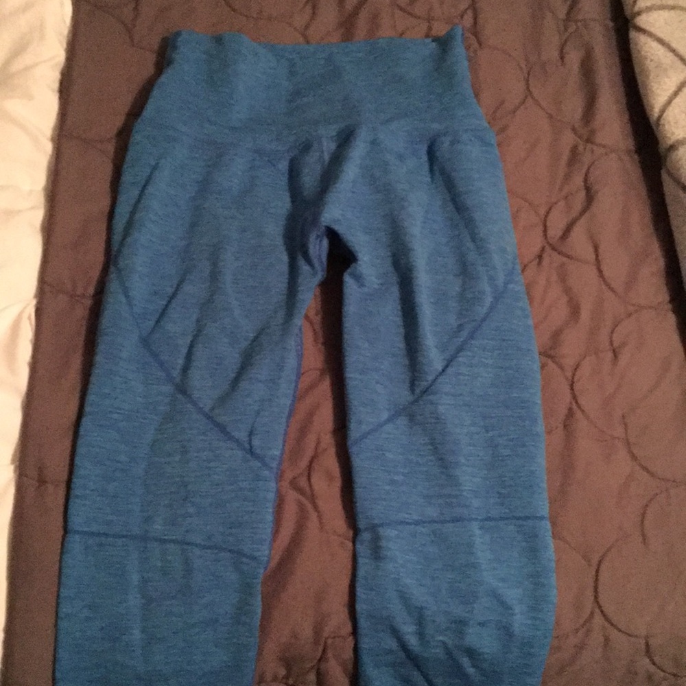 Alphalete leggings